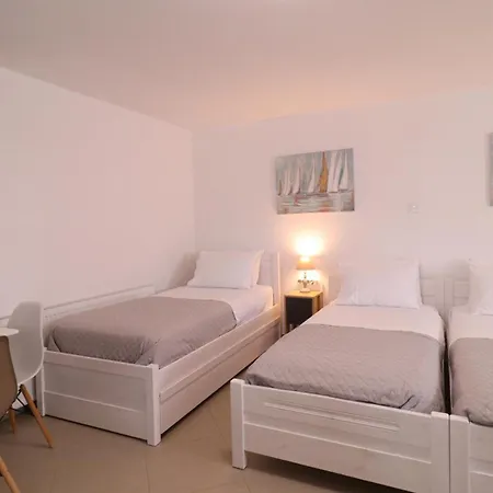 Lemon Tree Maisonette - Paros *