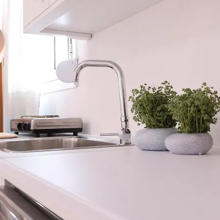 Lemon Tree Maisonette - Paros Apartment *