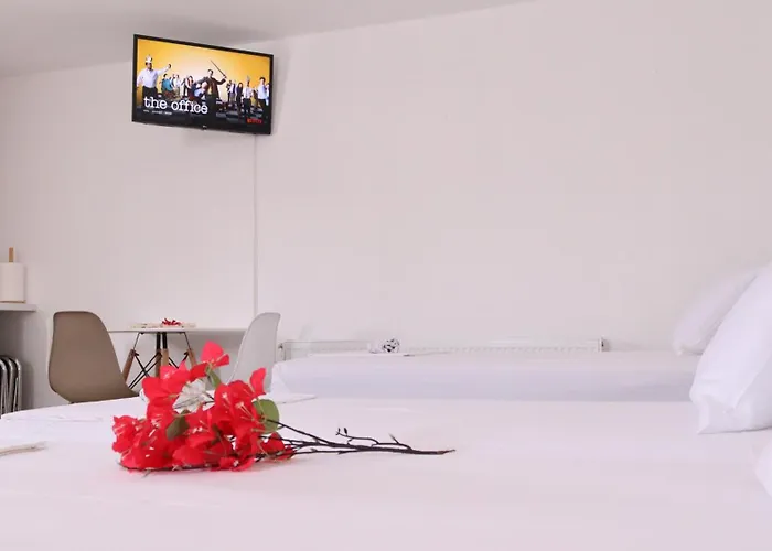 Lemon Tree Maisonette - Paros * ناوسا